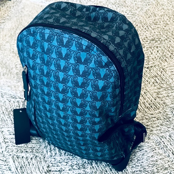 🦉 RARE DOLCE & GABBANA Owl Print Backpack - Picture 1 of 16